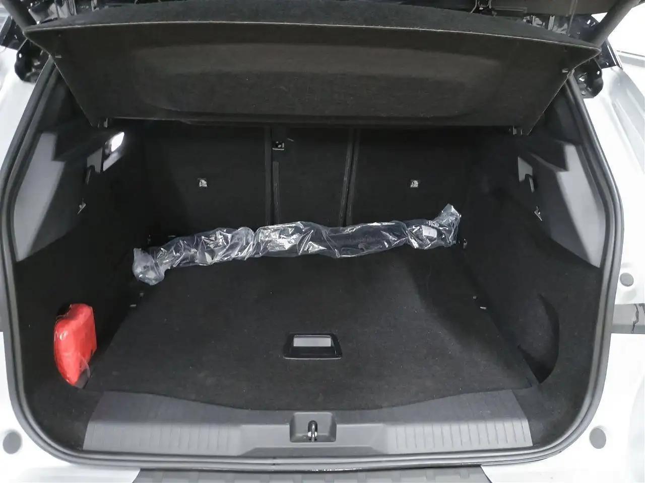 Opel Grandland B 1.2 Hybrid "GS" - Ehem. UPE: 49.370,00 € — Galerie du véhicule 6