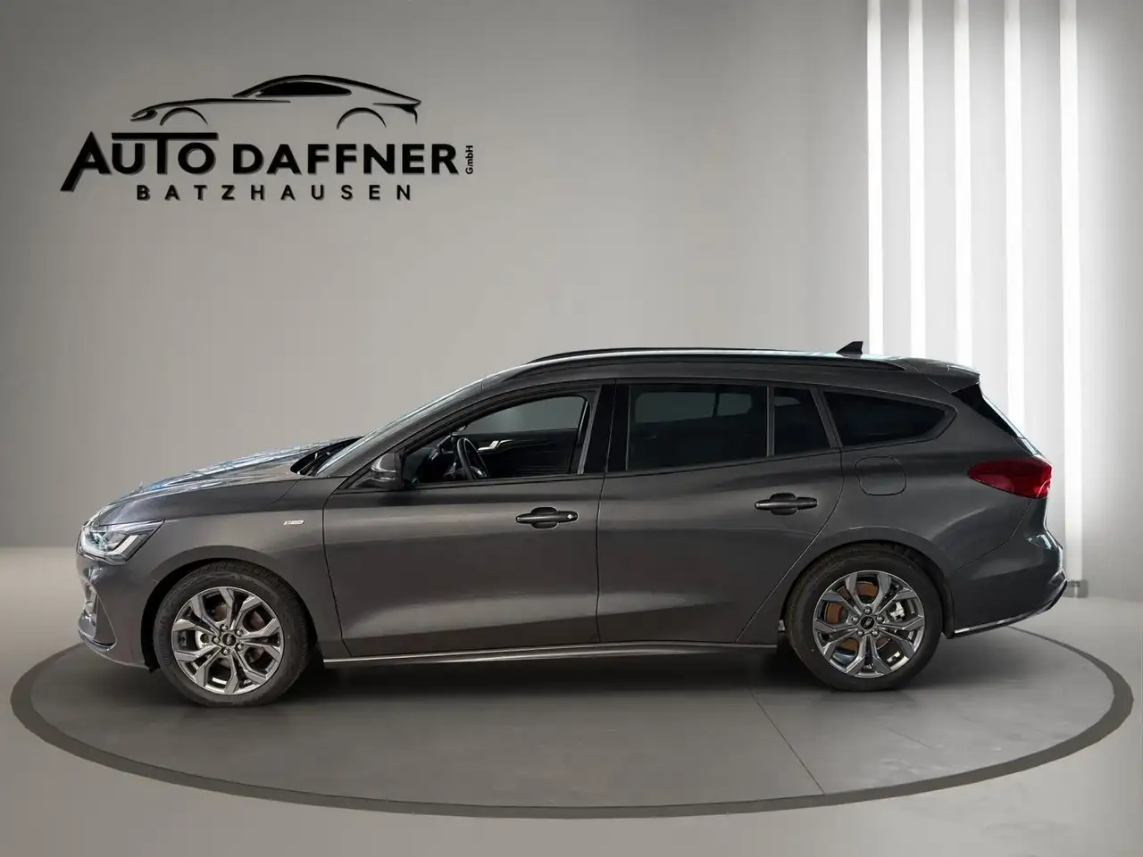 Ford Focus 1,0 EcoBoost Hyb. 114kW ST-Line X Tur AT — معرض صور السيارة 4