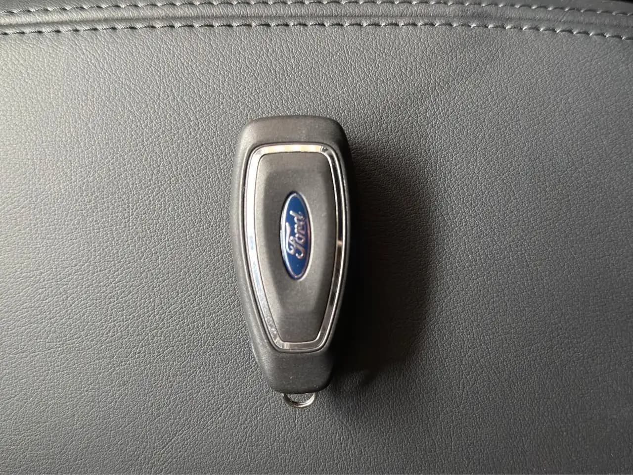 Ford Focus 1,0 EcoBoost Hyb. 114kW ST-Line X Tur AT — معرض صور السيارة 20