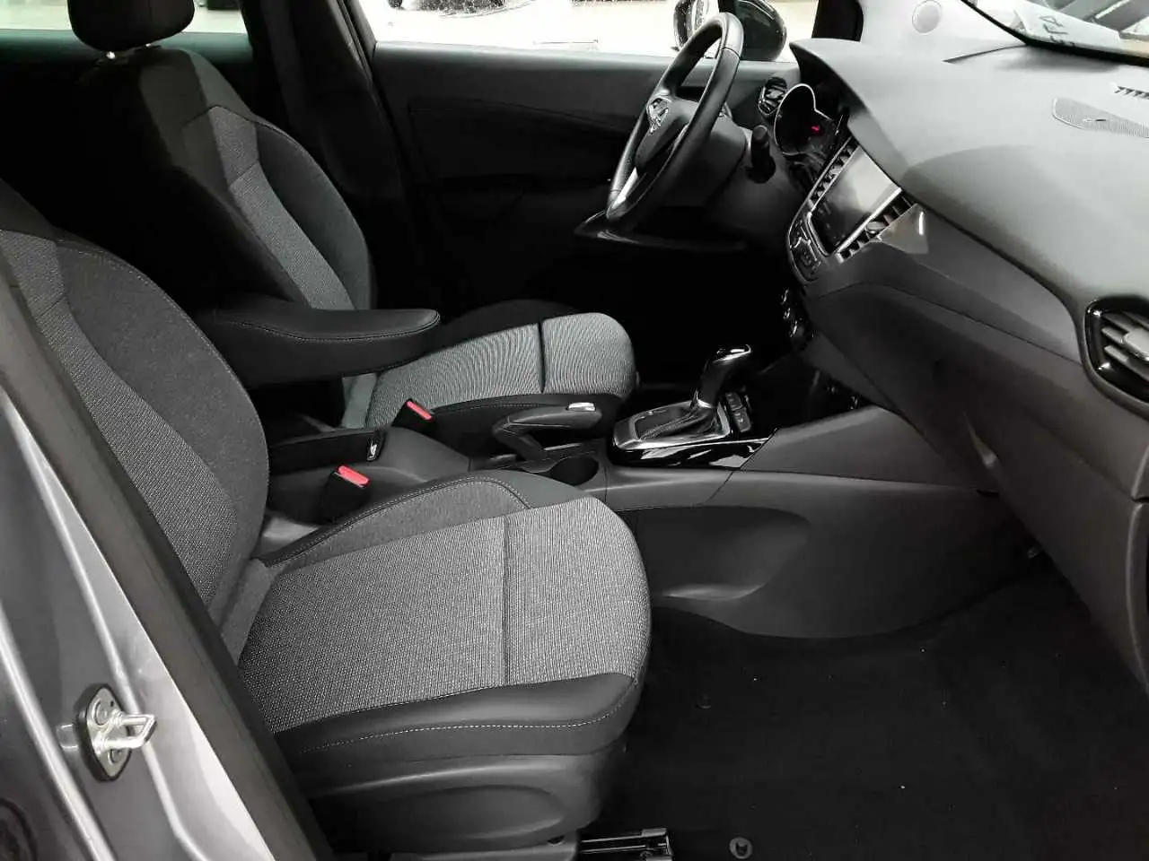 Opel Crossland Crossland 1.2 Aut. EleganceP LED KomfP — معرض صور السيارة 8