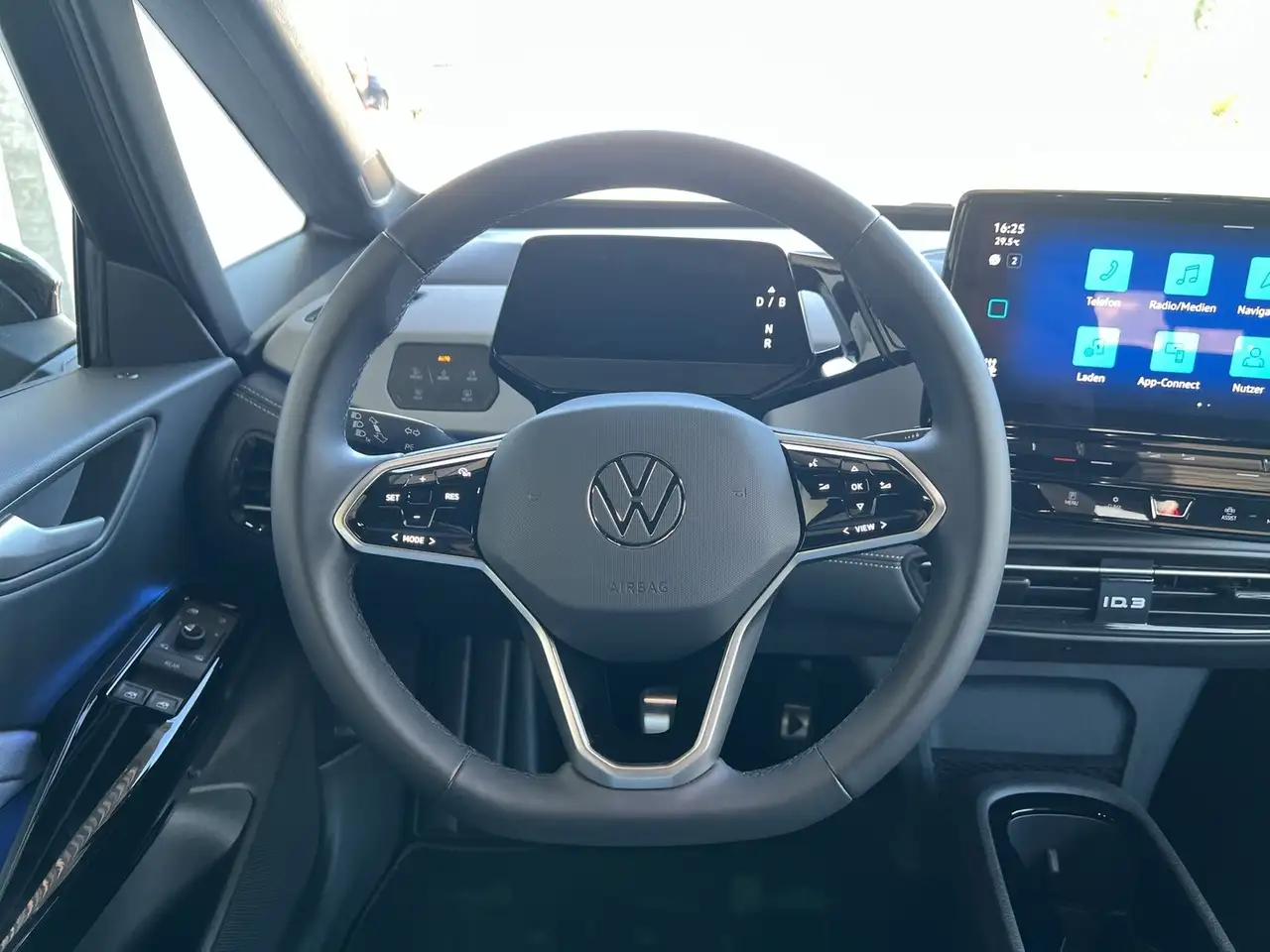 Volkswagen ID.3 Pro 150 kW Move MATRIX RFK ACC 19" — معرض صور السيارة 24