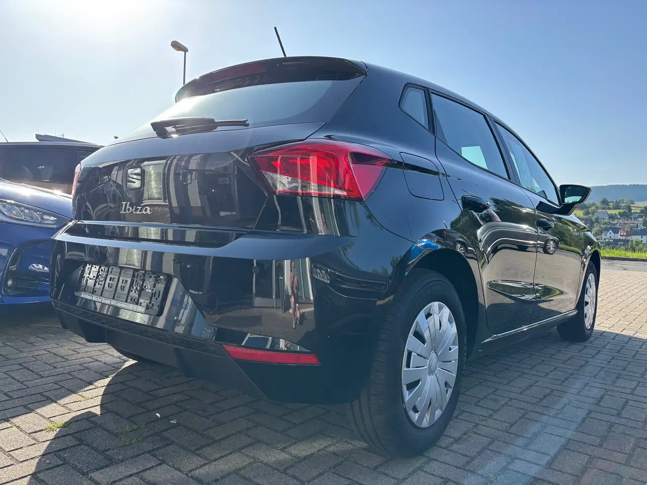 SEAT Ibiza 1.0 TSI Reference, KLIMA, WINTER-PAKET, LED, TEMPOMAT, FULLLINK, — Galerie du véhicule 5