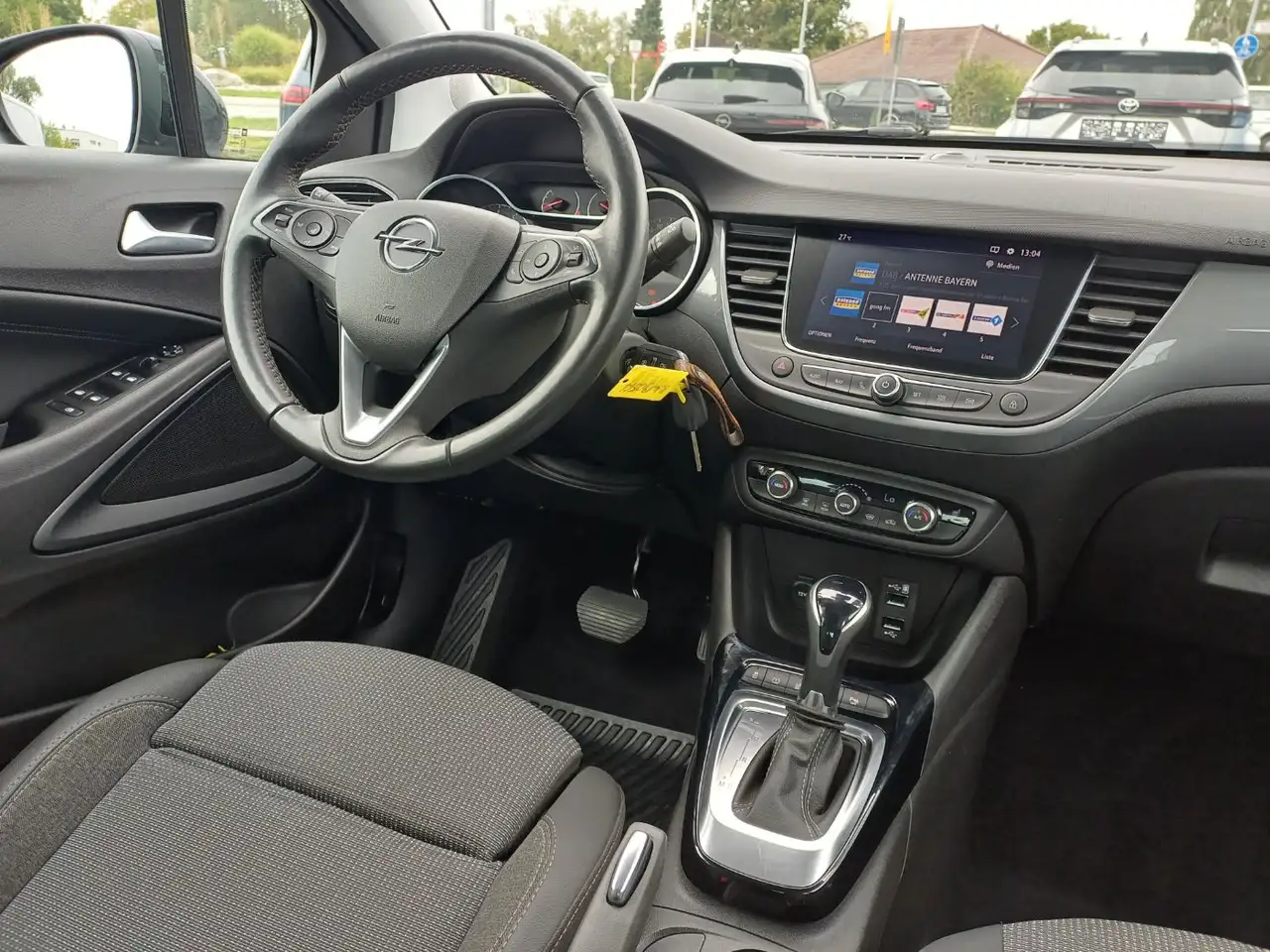 Opel Crossland 1.2 Turbo Elegance Paket 2xKlima AUT — معرض صور السيارة 27