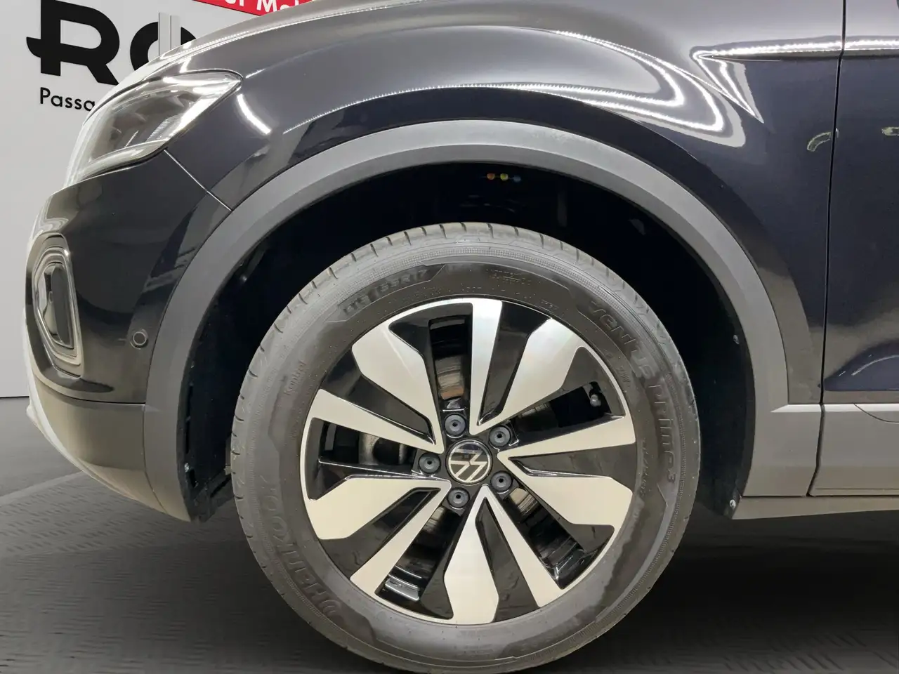 Volkswagen T-Roc Move 1.0 TSI ACC Kam. LED PDC SHZ Alu — Vehicle gallery 14