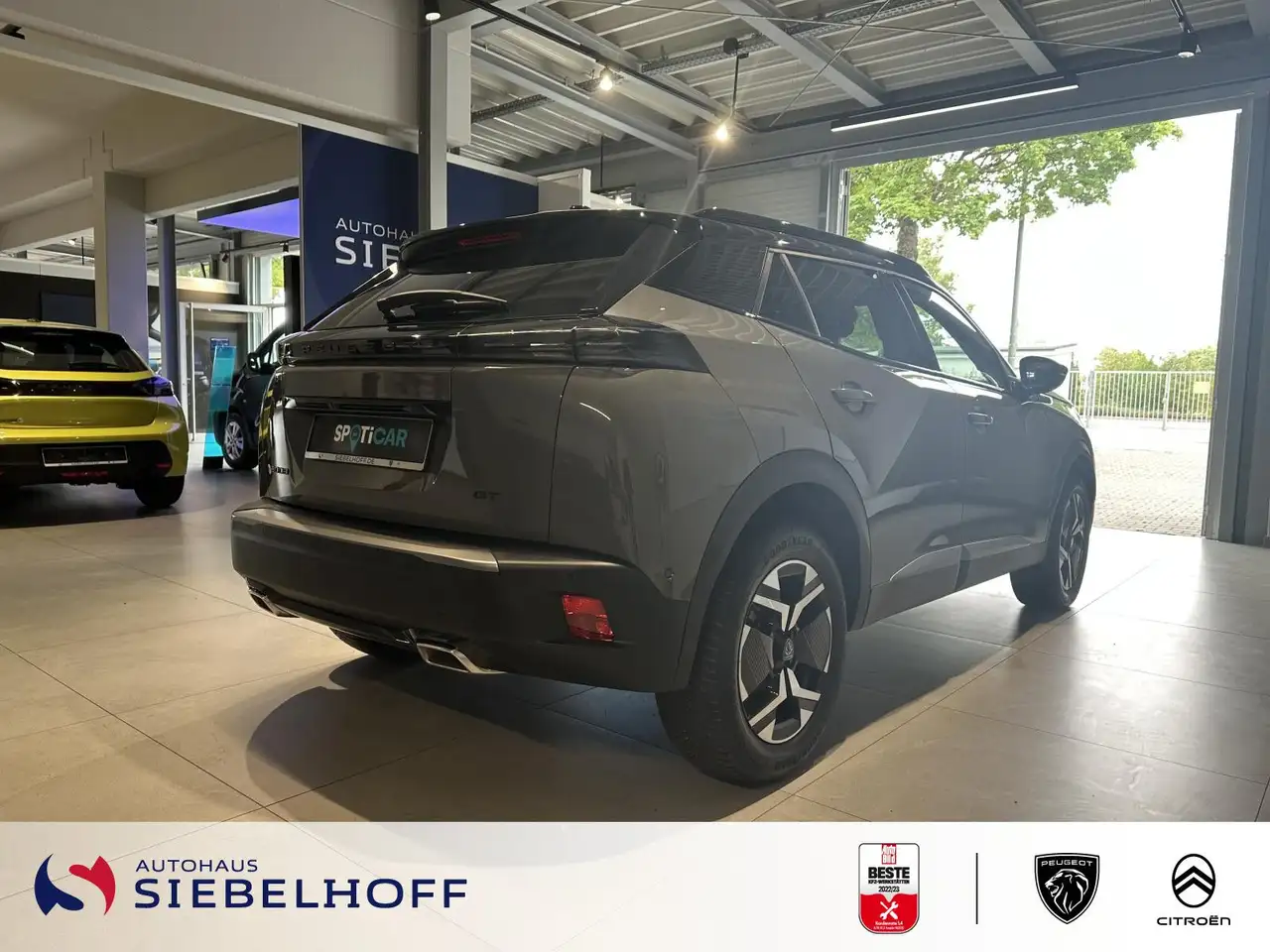 Peugeot 2008 GT PureTech 130 EAT8 — Vehicle gallery 5
