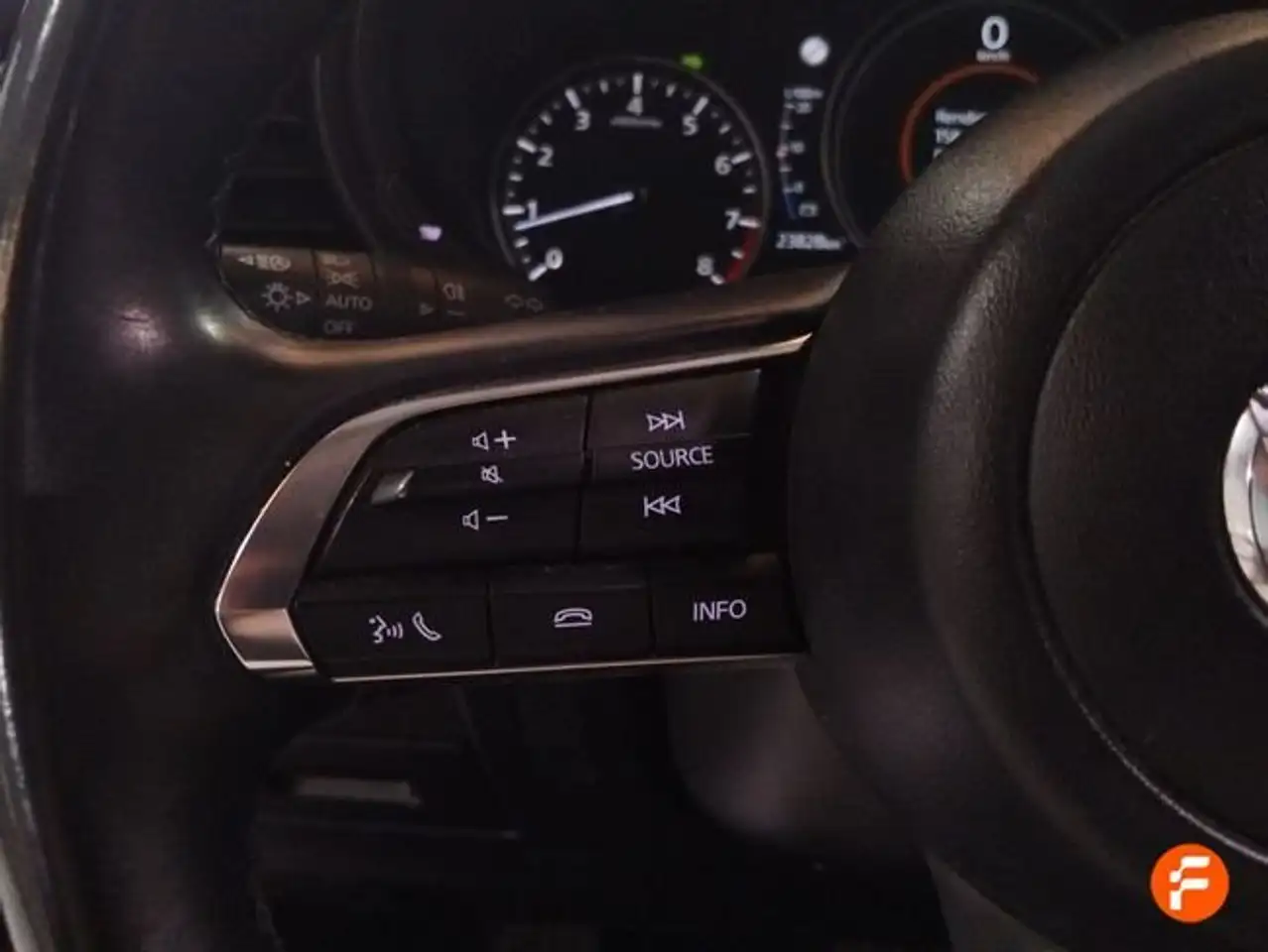 Mazda CX-30 e-SKY G MHEV 110 kW 6AT Excl-line Plus — معرض صور السيارة 11