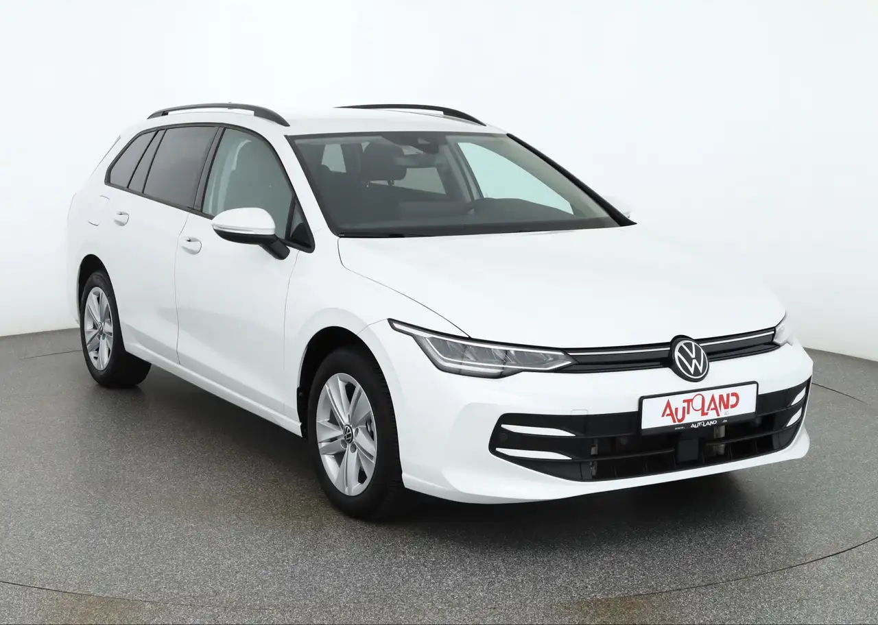 Volkswagen Golf VIII Variant 1.5 TSI Life LED App-Connect — Vehicle gallery 7