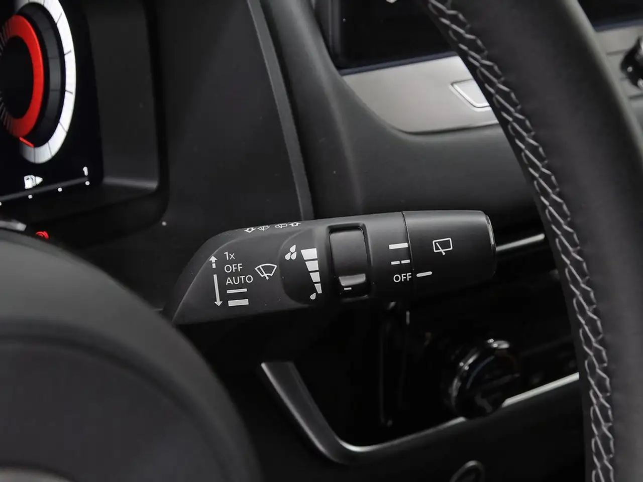 Nissan Qashqai DIG-T 116kW Xtronic N-Connecta — Vehicle gallery 15