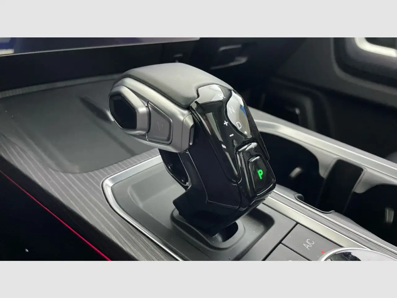 Jaecoo J7 1.6T 108kW (145CV) DCT Exclusive — Galería del vehículo 27