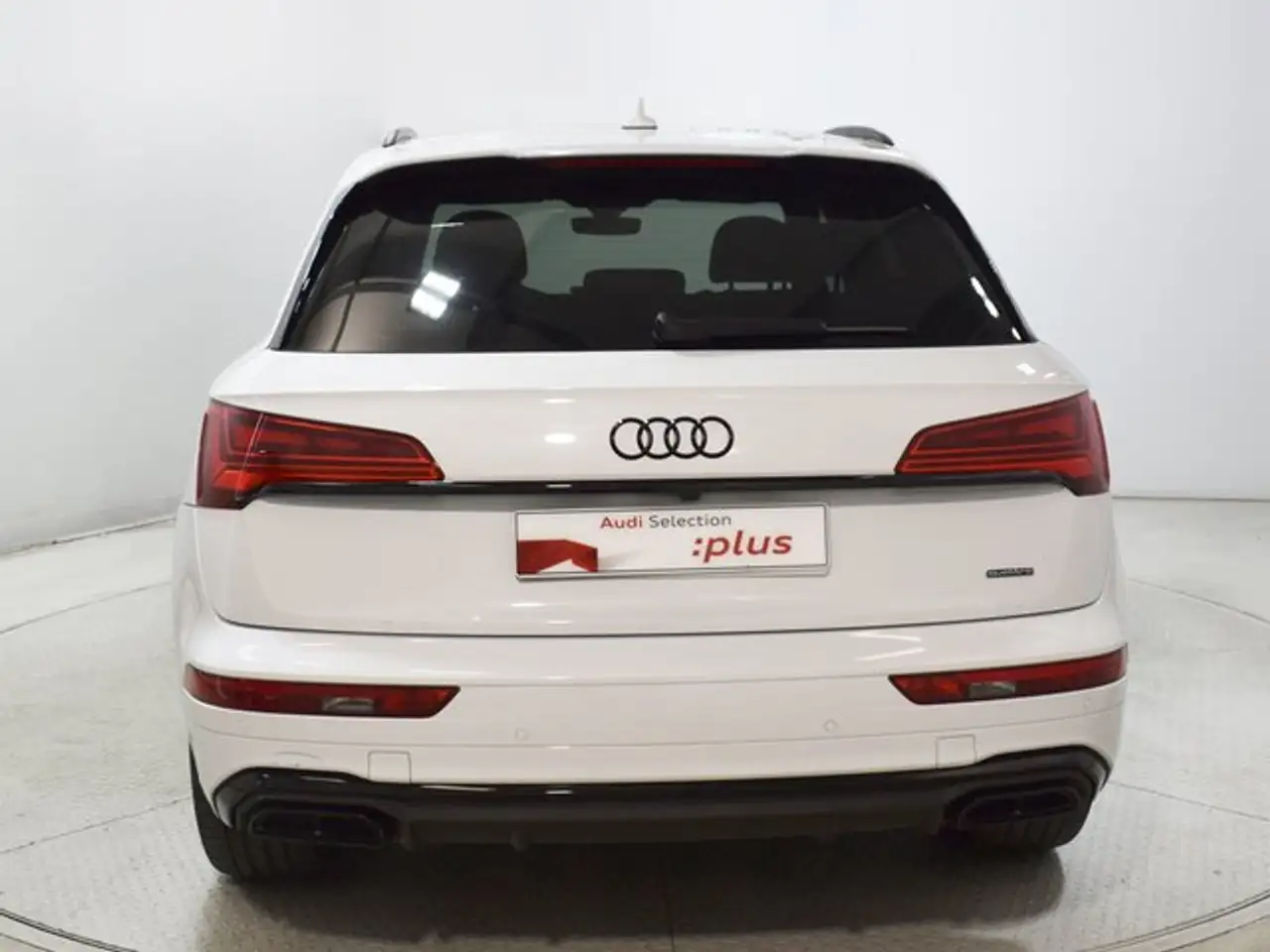Audi Q5 40 TDI quattro-ultra Black line S tronic 150kW — Vehicle gallery 6