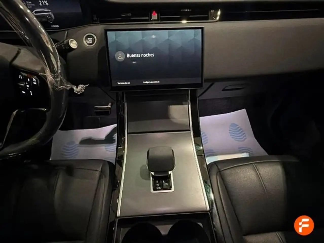 Land Rover Range Rover Evoque 1.5 I3 PHEV Dynamic HSE AWD Auto — Vehicle gallery 12