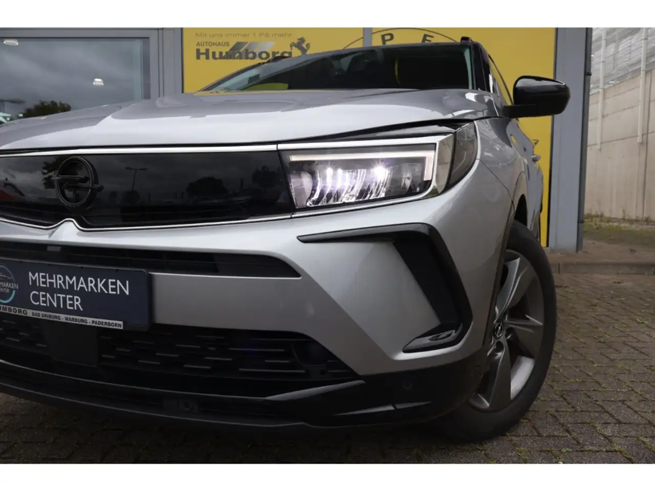 Opel Grandland Plug-in-Hybrid 1.6 GS LED PDC Kamera ACC Apple Car — Galerie du véhicule 5