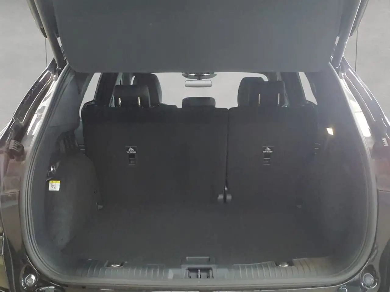 Ford Kuga 2.5 Duratec FHEV ST-LINE X — Vehicle gallery 5