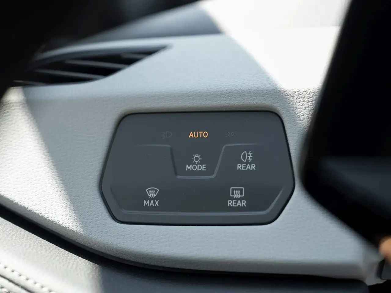 Volkswagen ID.3 Pro MOVE /Navi/LED/ACC/RFK/DAB+ — Galerie du véhicule 20