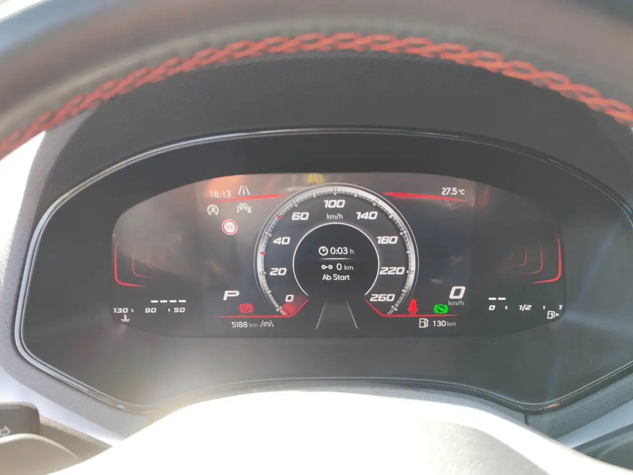 SEAT Arona FR 1.0TSI DSG *KAM*AHK*LED*DAB+*TOTWINKEL — Galería del vehículo 18