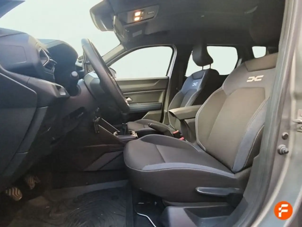 Dacia Duster 1.0 TCe ECO-G Expression 4x2 74kW — Vehicle gallery 5