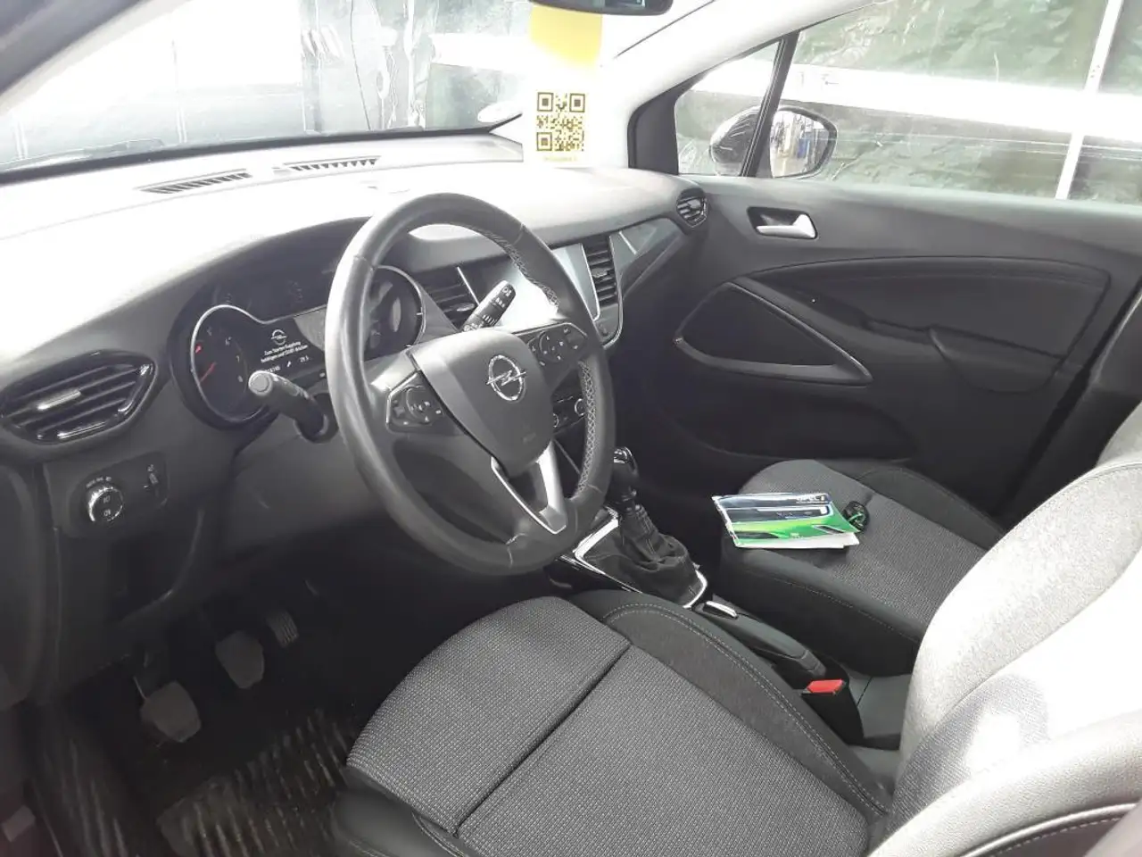 Opel Crossland Elegance 1.2 *LED-SCHEINW.*SHZ*CAM* — معرض صور السيارة 6