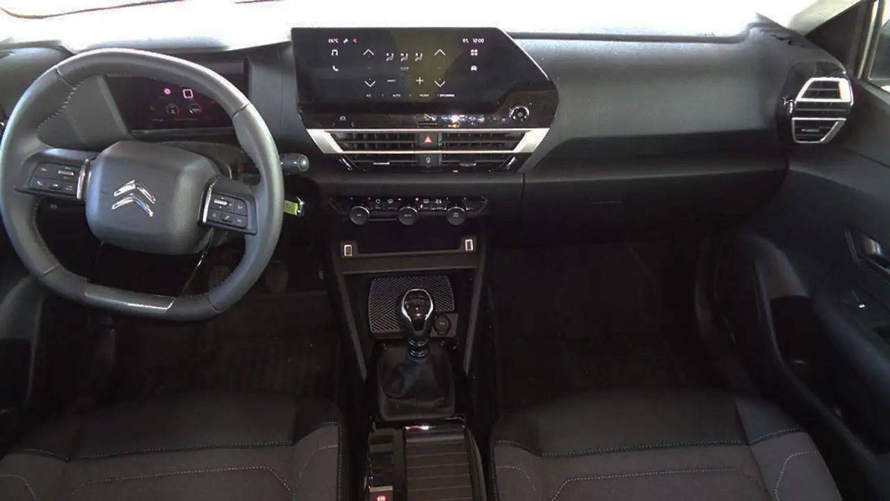 Citroen C4 PURETECH PLUS — معرض صور السيارة 10
