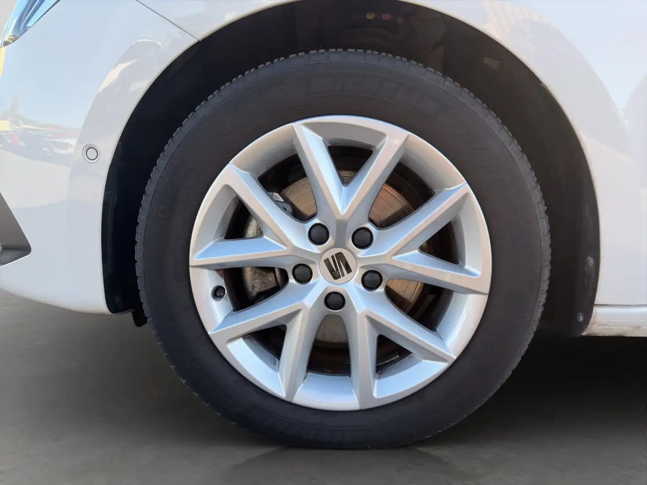 SEAT Leon ST TSI Style Edition ACC Matrix Kamera SHZ — معرض صور السيارة 4