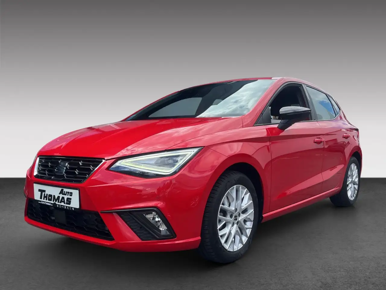 SEAT Ibiza FR 1.0 TSI NAVI+LED+KAMERA — معرض صور السيارة 3