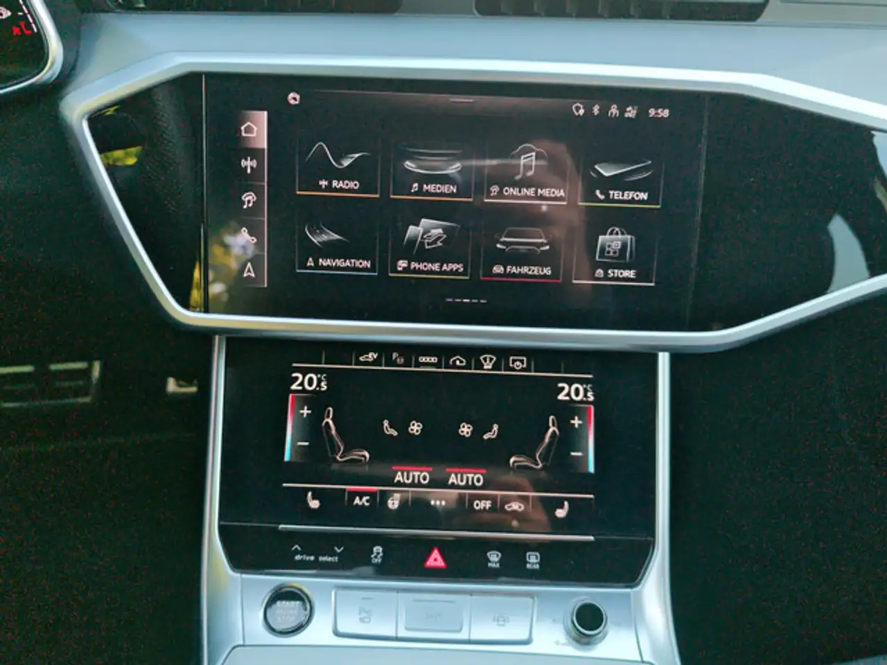 Audi A6 Avant 50 2.0 TFSI e quattro S line 360° — Vehicle gallery 17