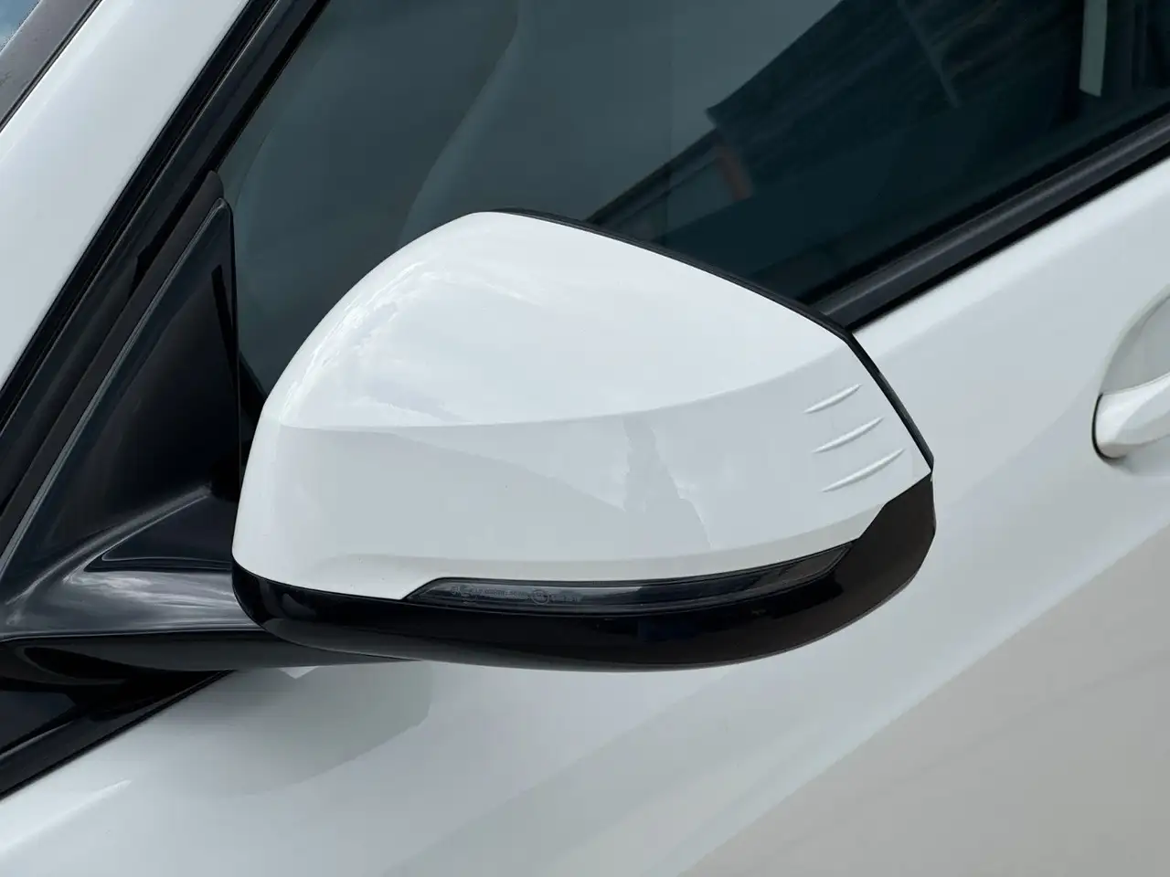 BMW 120 i Aut. Adap. LED CAM SHZ LHZ KZG CarPlay — Galería del vehículo 10