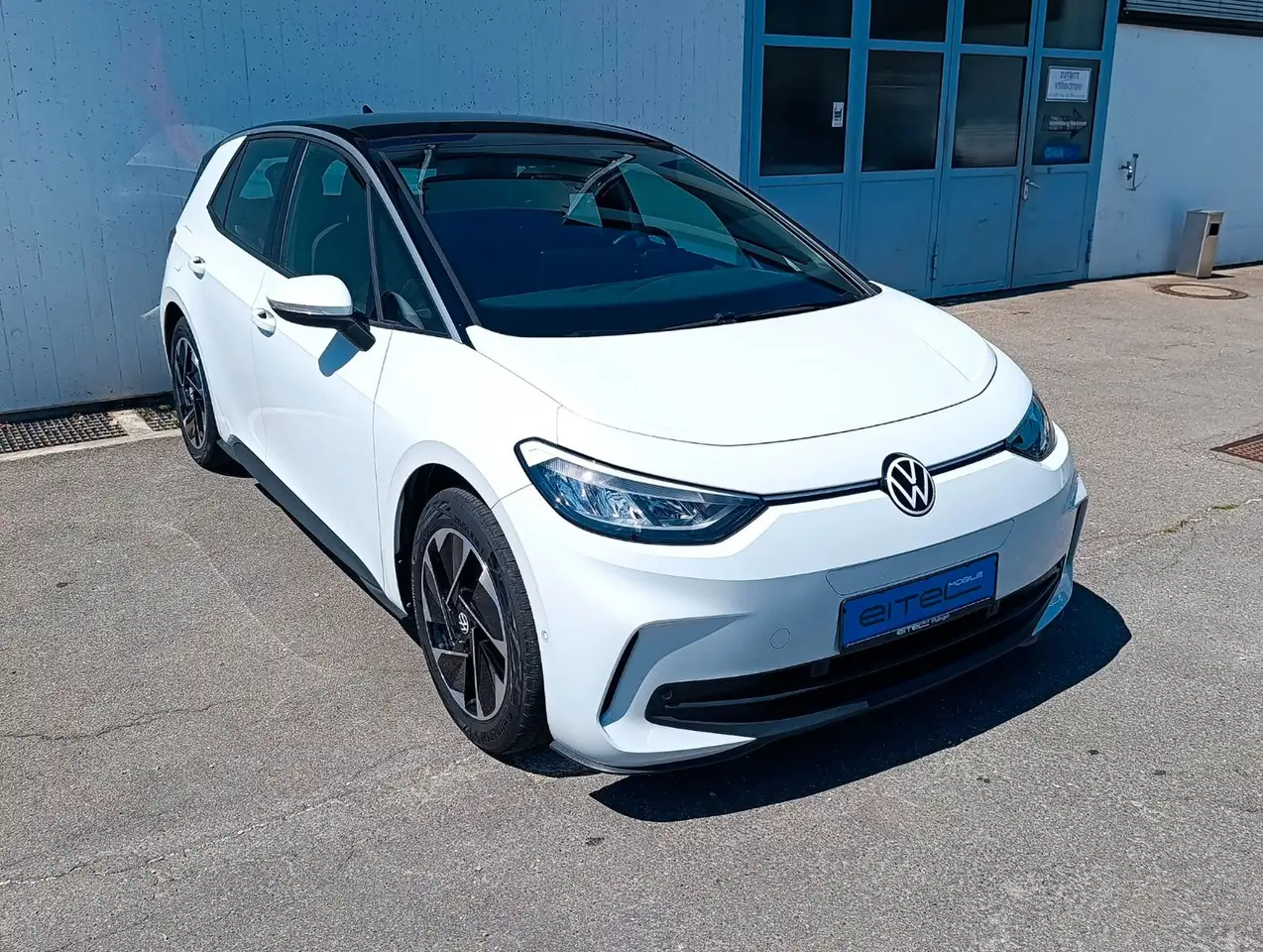 Volkswagen ID.3 Pro 150 kW Ambiente ACC DAB+ Navi RFK — معرض صور السيارة 3