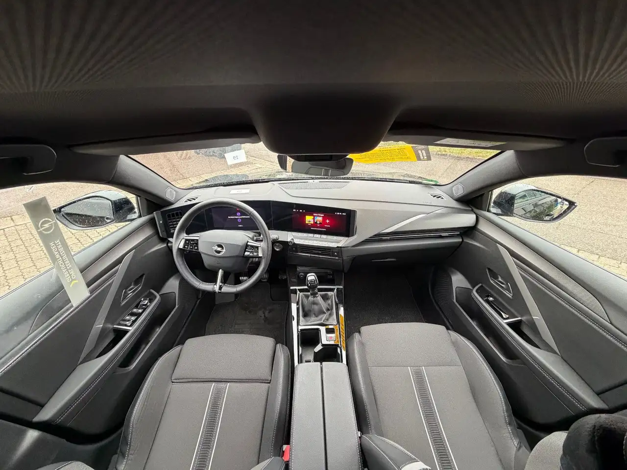 Opel Astra -L 5t. "GS" 1.2T/130PS Kamera Parkpilot ACC — Galería del vehículo 11
