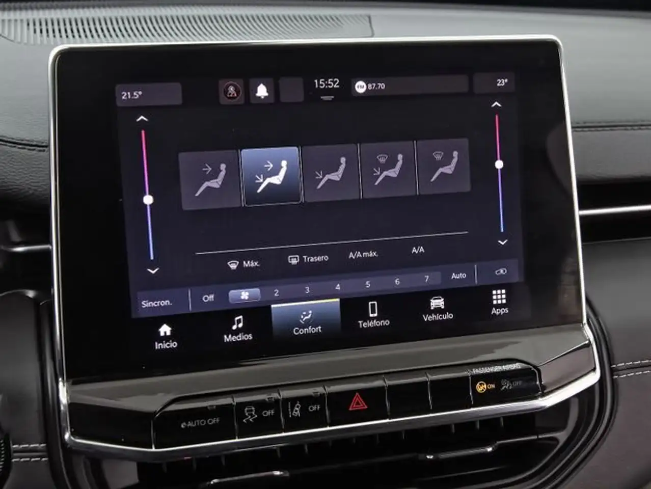 Jeep Compass eHybrid 1.5 MHEV 96kW Limited Dct — Vehicle gallery 30