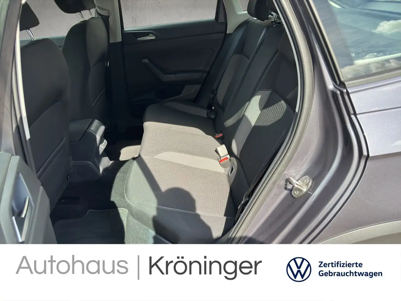 Volkswagen Taigo 1.0 TSI Life LED Klima EPH SHZ AppConnect — Galería del vehículo 11