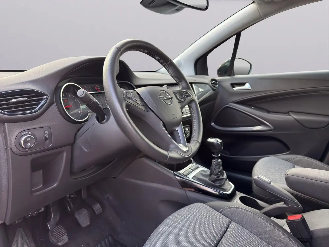 Opel Crossland X Crossland 1.2 (X) Enjoy|KAM|SHZG|TEMP|ALLWETTER| — Galería del vehículo 10
