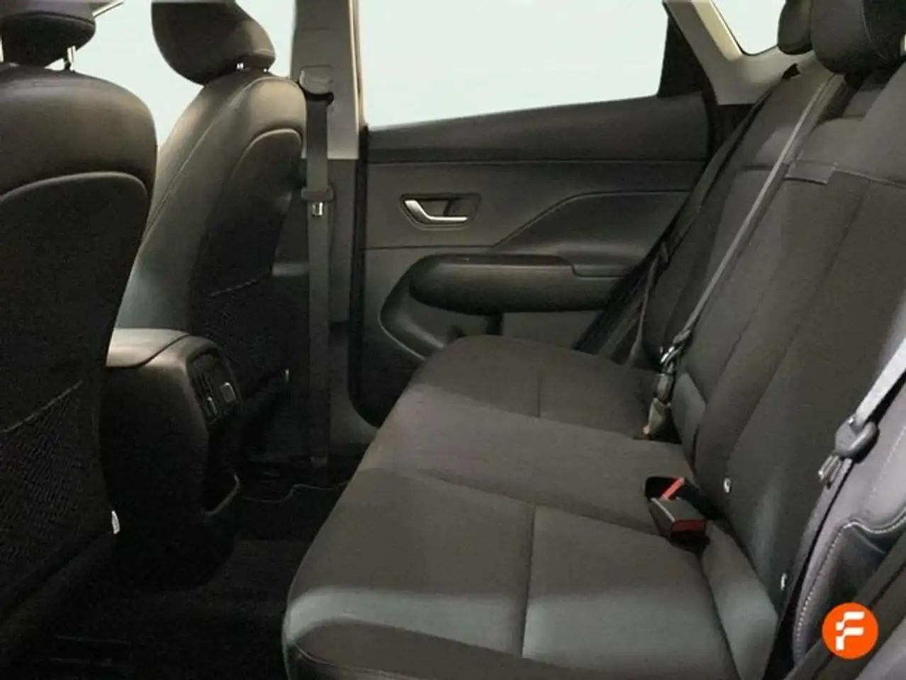 Hyundai KONA 1.0 TGDI Tecno 4x2 — Vehicle gallery 9