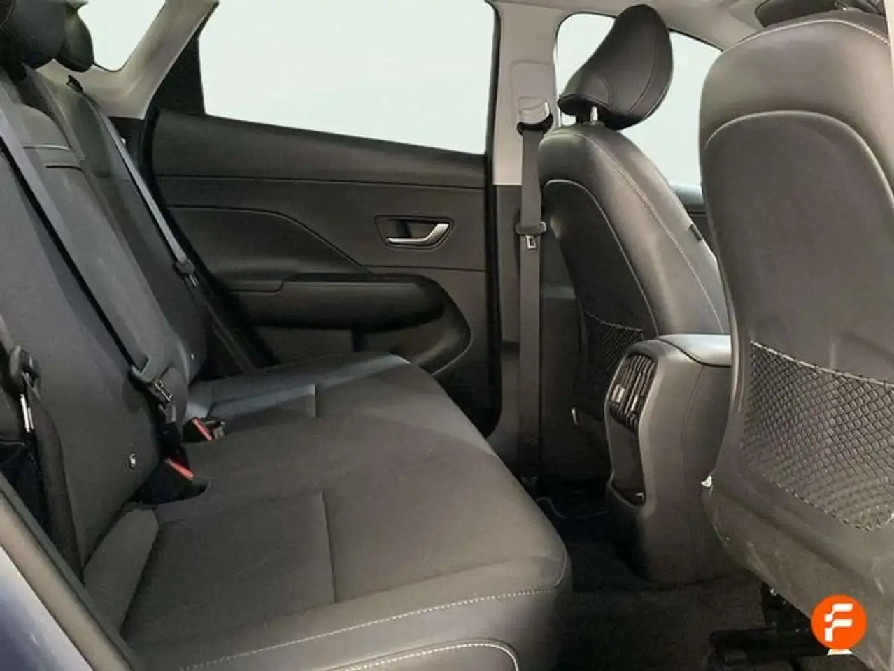 Hyundai KONA 1.0 TGDI Tecno 4x2 — Vehicle gallery 11