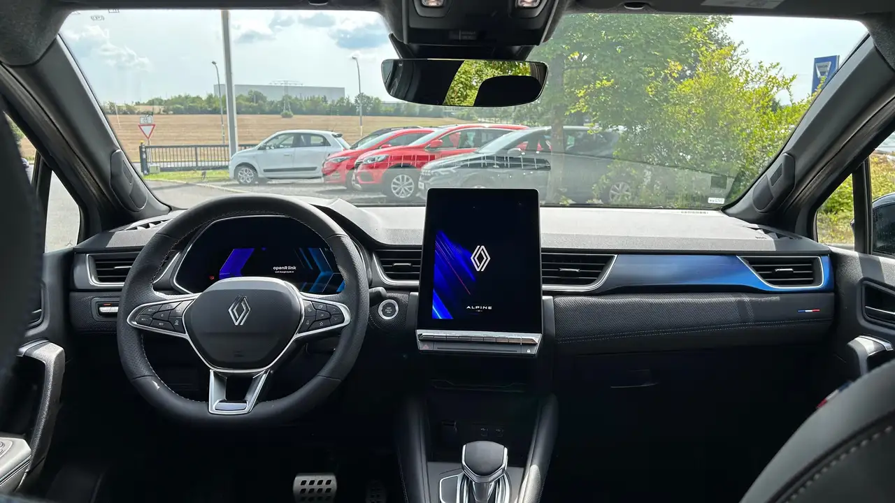 Renault Symbioz Esprit Alpine E-Tech Full Hybrid 145 — Galerie du véhicule 14