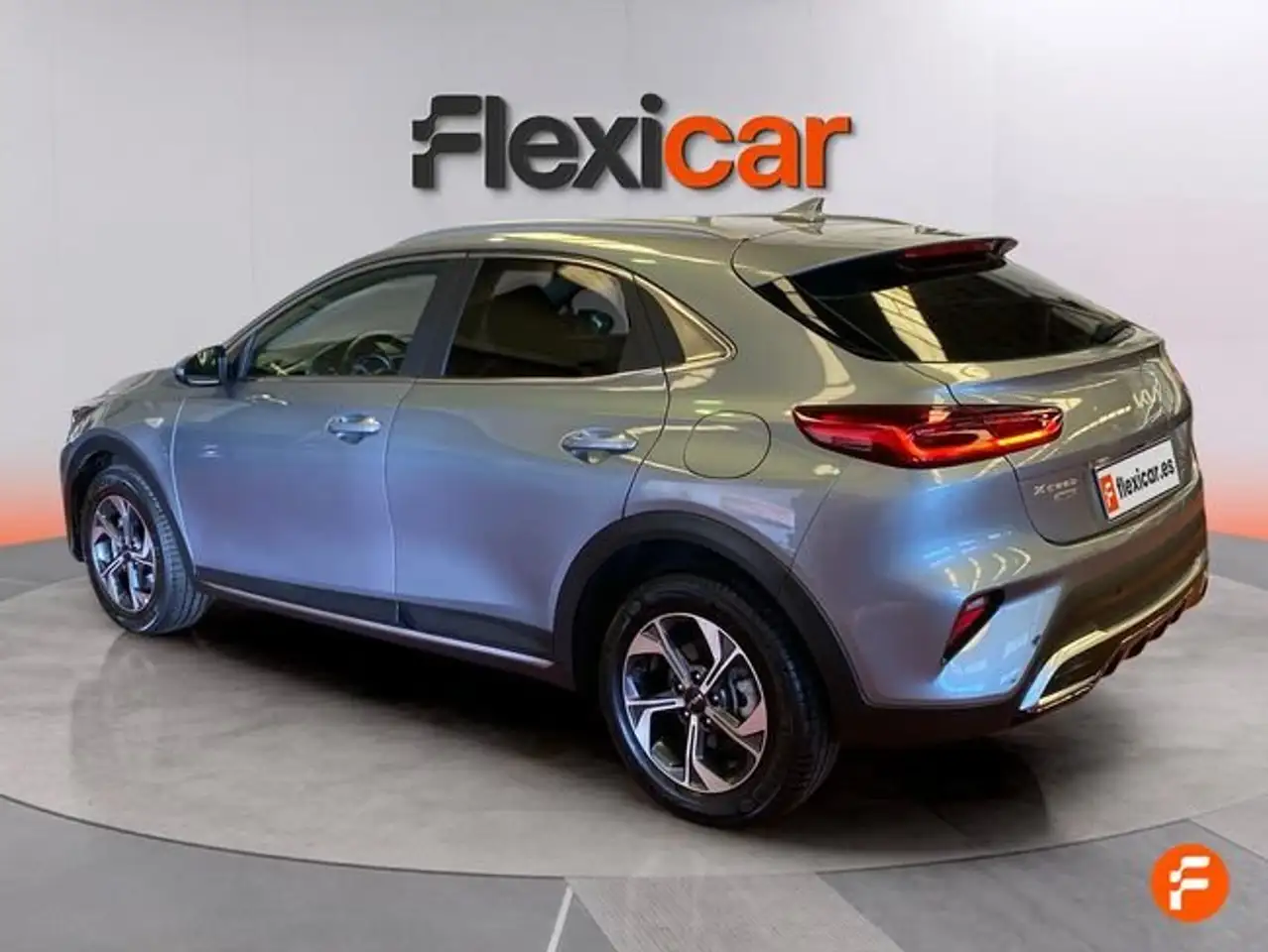 Kia XCeed 1.6 MHEV iMT Drive 100kW (136CV) — معرض صور السيارة 5