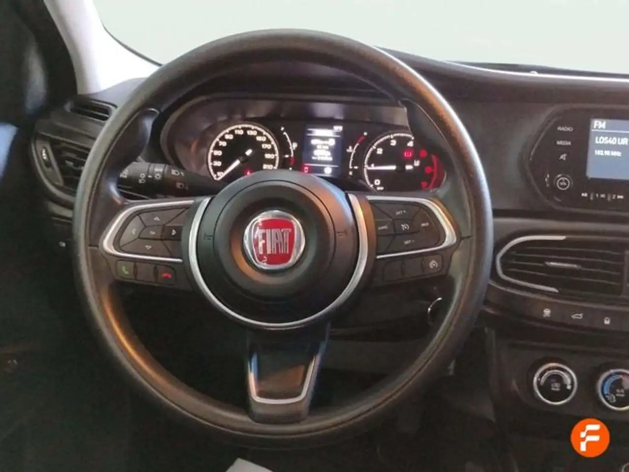 Fiat Tipo Sedán Diésel 1.6 96kW (130CV) manual 6v — Vehicle gallery 9