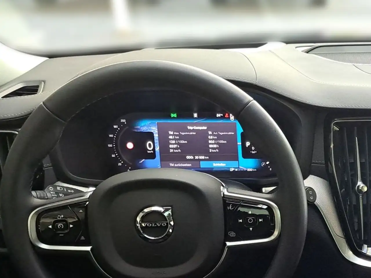 Volvo V60 Cross Country B5 B AWD Ultimate 360GradKamera+Soundsystem — Galerie du véhicule 14