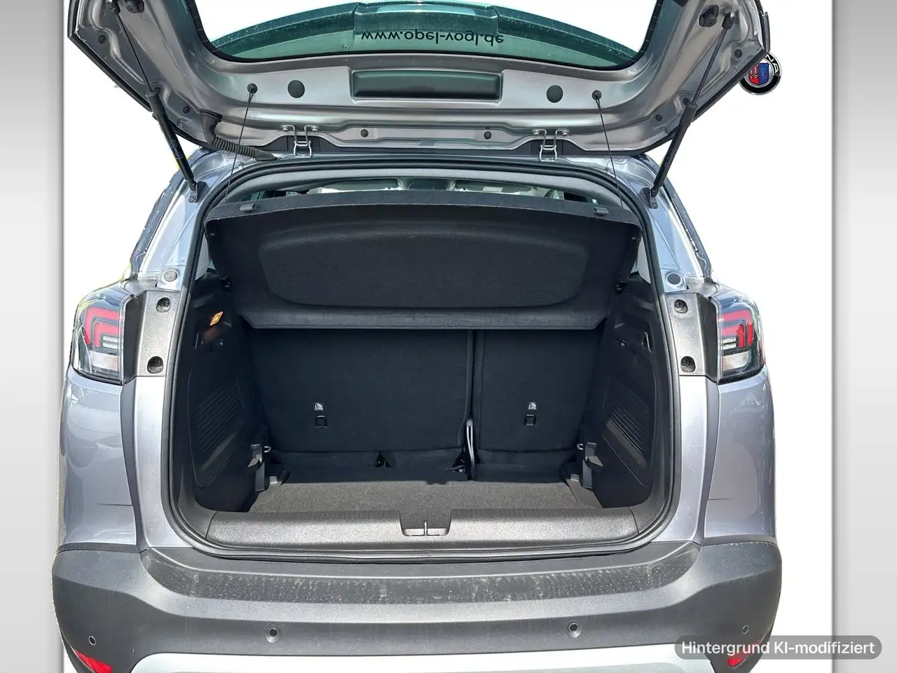 Opel Crossland Elegance 1.2 T-Direct-Injection 130PS AT Elegance — Vehicle gallery 12