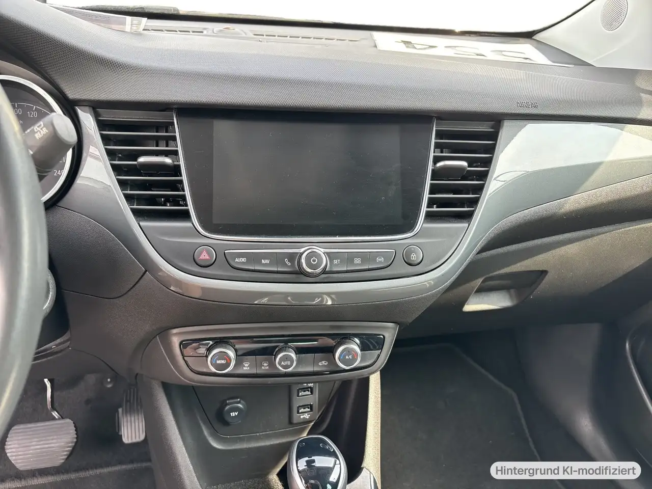 Opel Crossland Elegance 1.2 T-Direct-Injection 130PS AT Elegance — Vehicle gallery 8