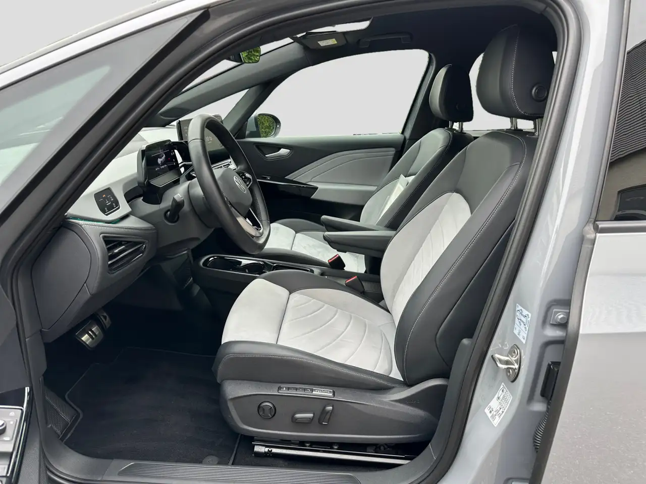 Volkswagen ID.3 Pro Move Cam LED Sitzhzg Navi CAM ACC APP — معرض صور السيارة 10