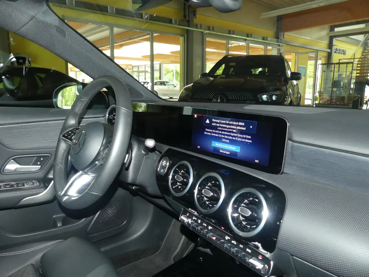 Mercedes-Benz A 180 PROGRESSIVE LINE ADVANCED, HOLZ LINDE, RFK, LED. — Galerie du véhicule 21