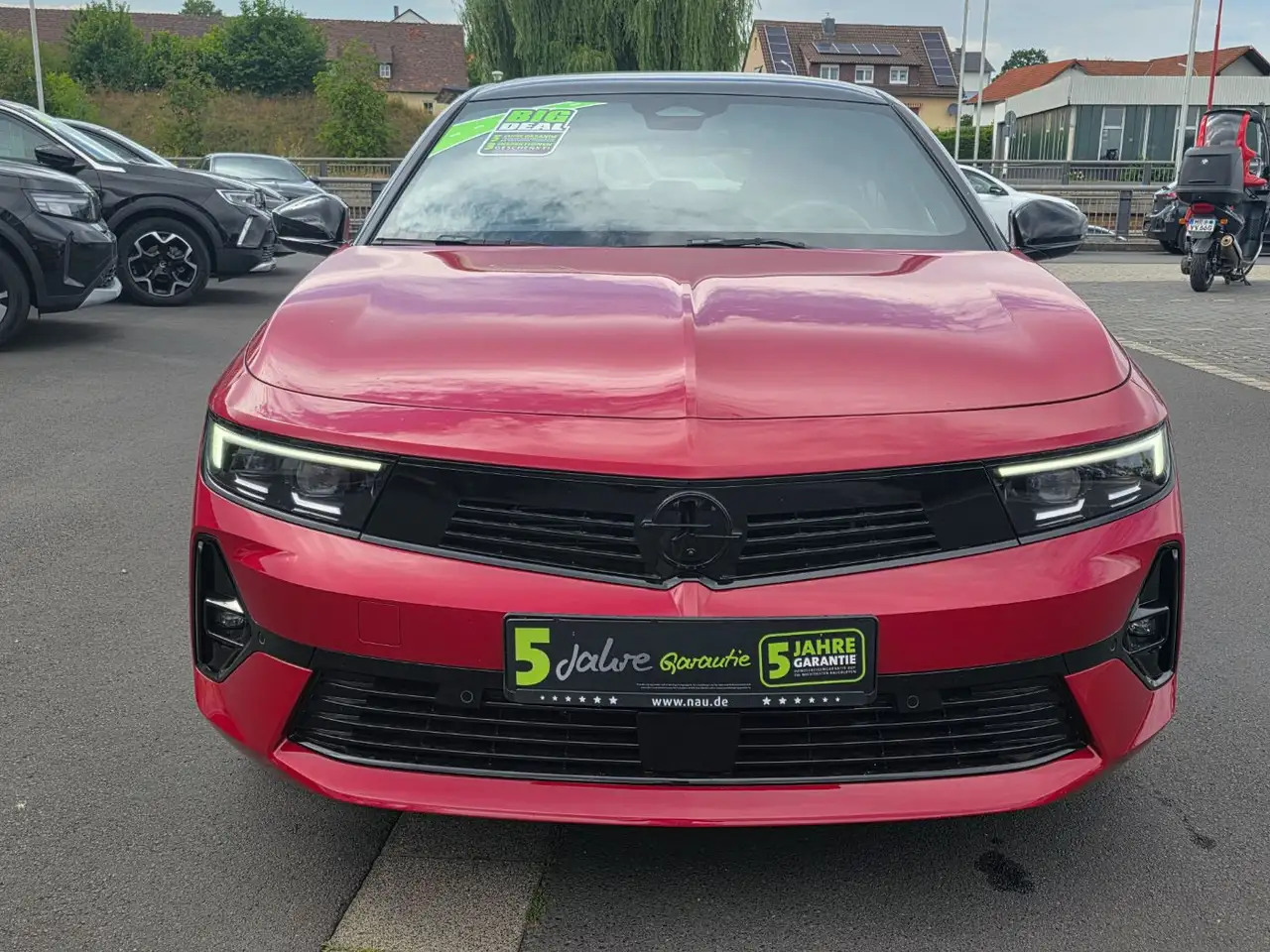 Opel Astra Ultimate 1.2 Inspektionspaket BigDeal — Vehicle gallery 24