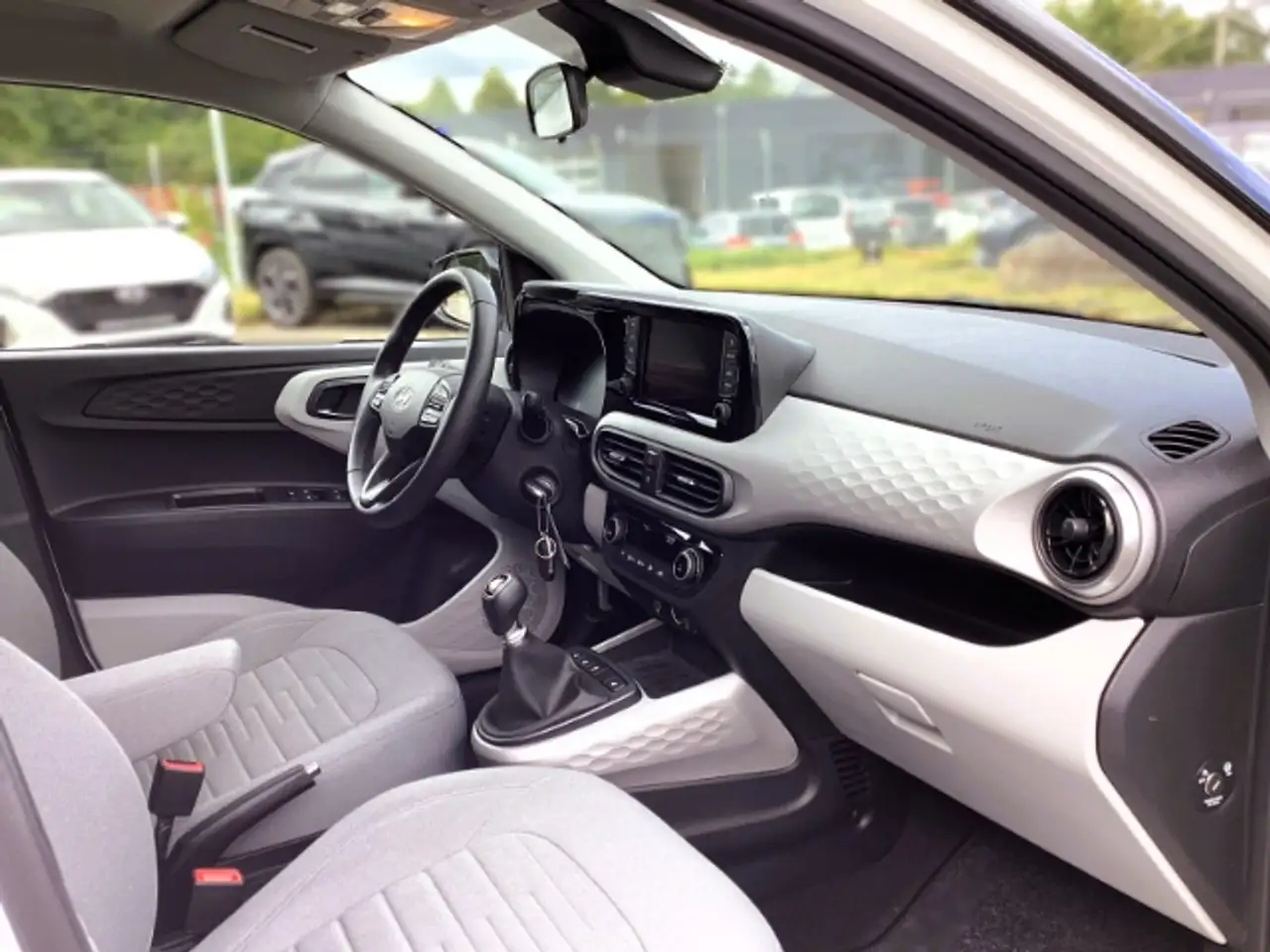 Hyundai i10 Prime *Dachlackierung *Komfort-Paket *Navigationss — Galerie du véhicule 9