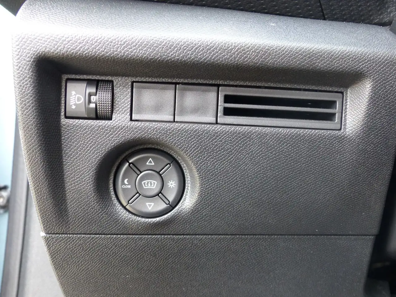 Citroen C4 PureTech 130 S&S EAT8 Plus — Galería del vehículo 7