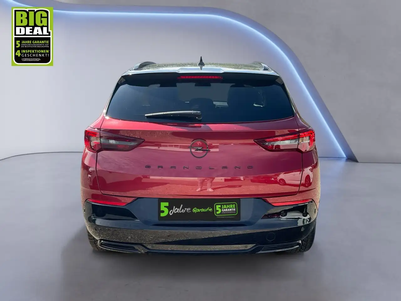 Opel Grandland 1.2 Allwetterreifen, Anhängerkupplung — Galería del vehículo 5