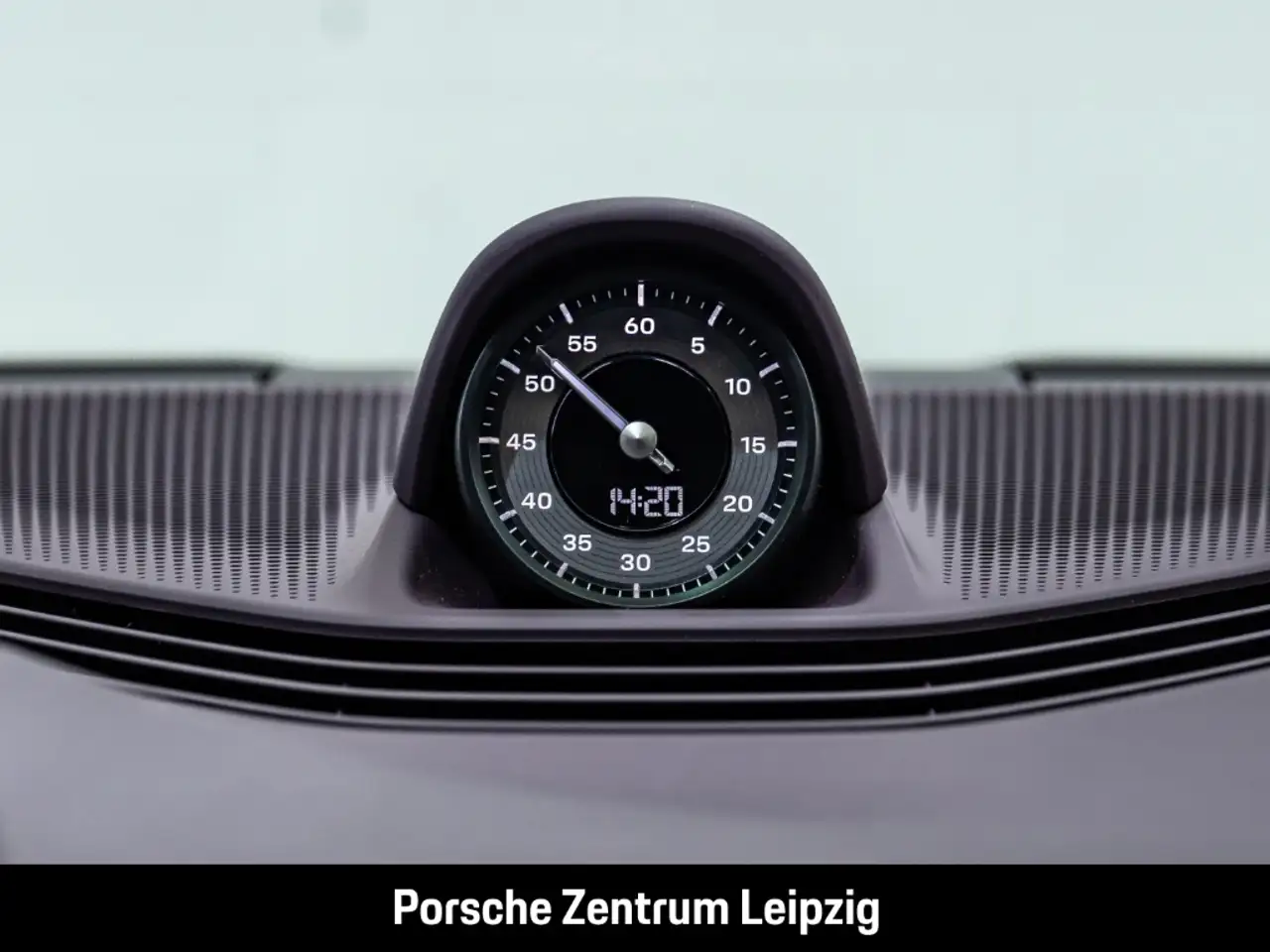 Porsche Taycan 4S InnoDrive Head-Up Rückfahrkamera BOSE — Galería del vehículo 25