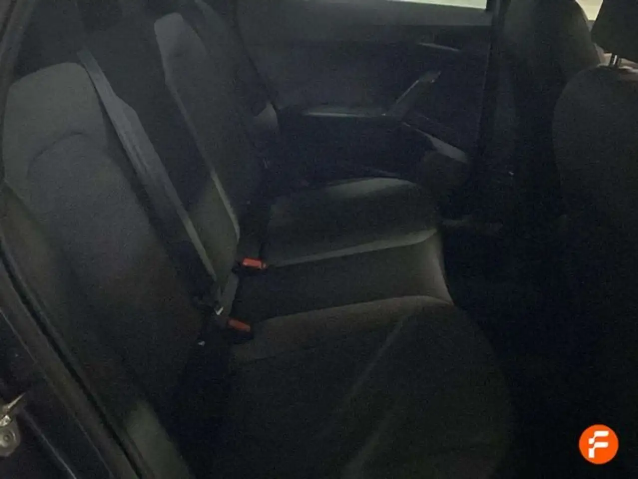 SEAT Ibiza 1.0 TSI S&S Special Edition 110 — Galería del vehículo 25