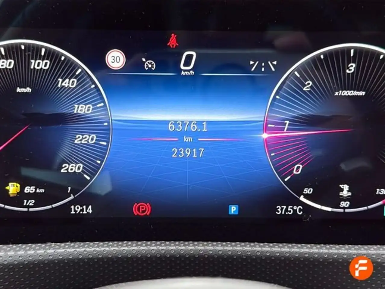 Mercedes-Benz CLA 220 220d — Galería del vehículo 16