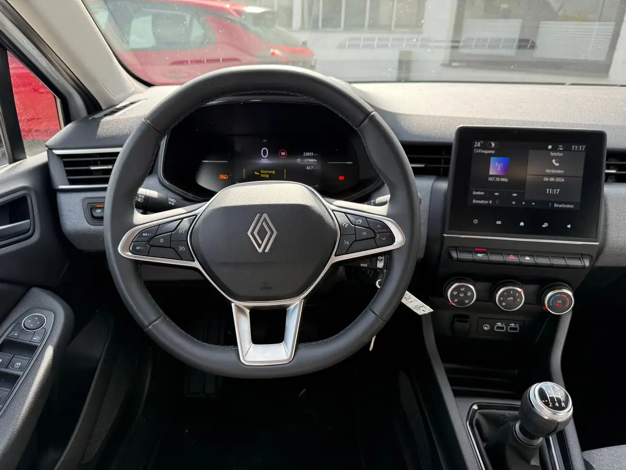 Renault Clio Evolution ALLWETTER KAMERA CARPLAY DAB+ — Galería del vehículo 12