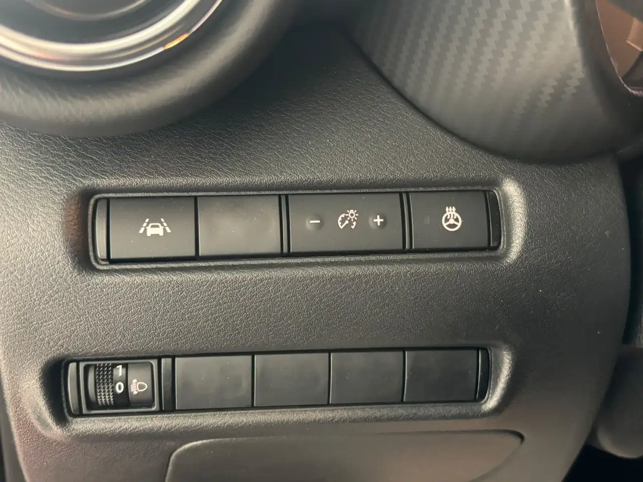 Nissan Juke 1.6 Hybrid N-Connecta — Galerie du véhicule 20
